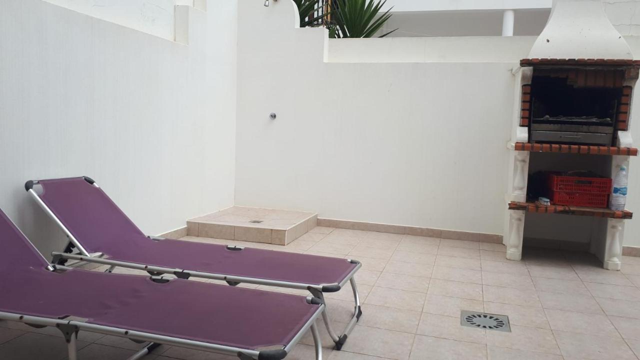 A Casinha Da Tita - Moradia Com Terraco Villa Zambujeira do Mar Kültér fotó